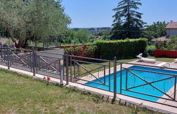 IL CICLAMINO POOL FOR YOUR SOLE USE BIG IN-GROUND - 70m2 house & 300m2 outdoor, child & pet friendly, 10 minutes drive to Montebello Station connecting to Rome centre in 20 minutes, 3 minutes drive to supermarket -4 language warm guest care - Foto 28