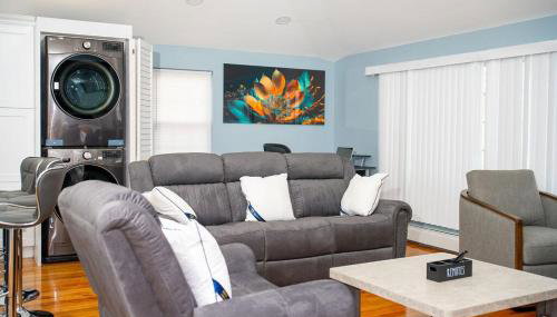 A cozy serene 3 BDR, 2 full baths near JFK & LaGuardia Airport - Foto 3