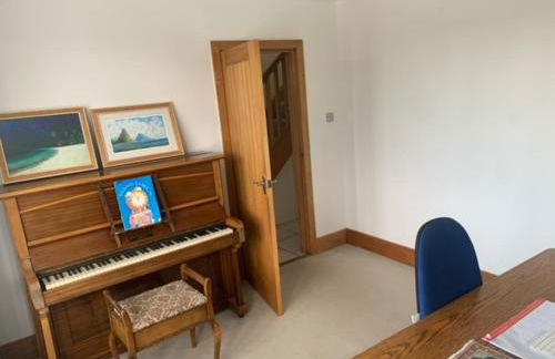 4 Bedroom house with parking, Near Safari Park - Foto 15