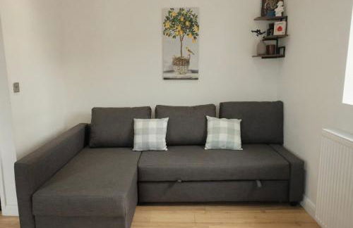 Amanah Properties - Stylish Retreat for Friends & Families Zone 1 Sleeps 5 - Foto 7