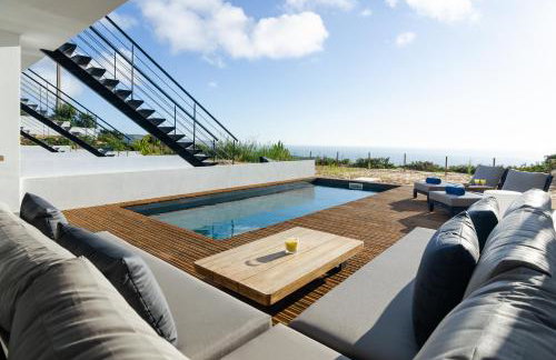 Ocean Views - New Private Condominium with Pool & Sea Views - Foto 17