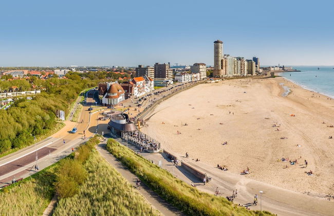 Lodge in Vlissingen Near North Sea Beach - Photo 22