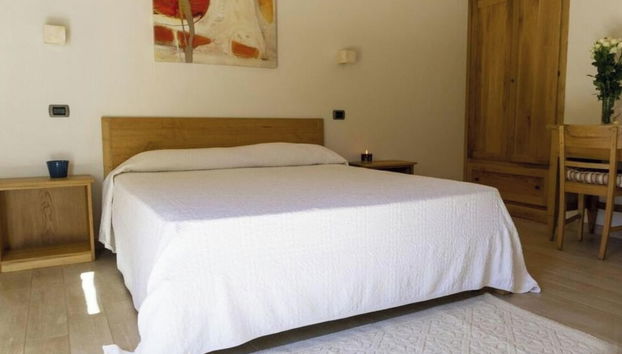 Villa Fornace Comfortable Holiday Residence - Photo 3, Room