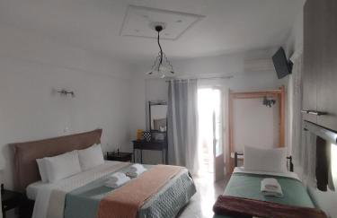 Manganas Studios - Photo 10