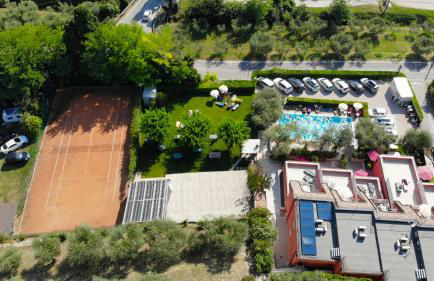 Holidays Residence - Photo 38