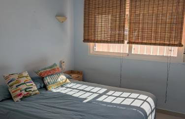 Apartamento playa Els Molins - Foto 4