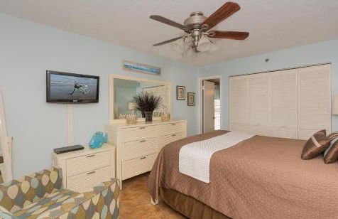 Spectacular Beachfront Views from this Tastefully Decorated Condo ~ PH5B Palm House - Foto 13