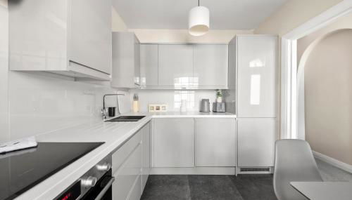 Central Kings Cross modern house with free parking - Foto 2