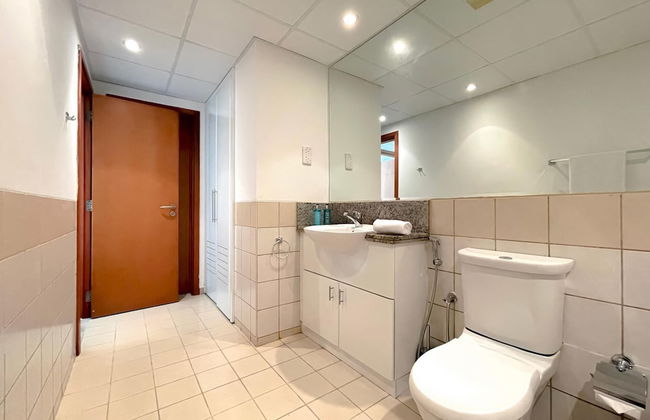 Spectacular 1BR Community View - Photo 13