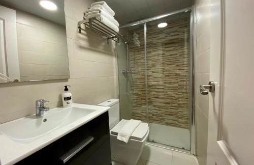 Unique 3 BED House in Horta By Myrentalhost - Foto 21