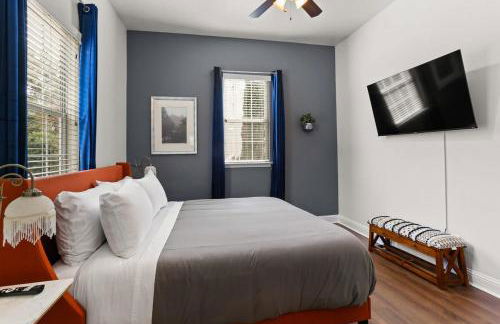 Garden District 3BD 2BA Parking Stylish & Unique - Foto 4