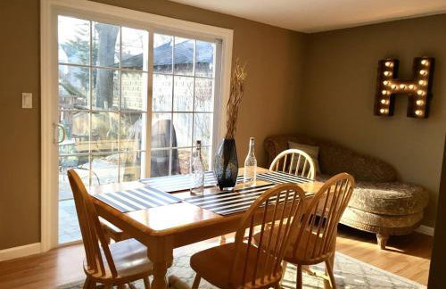 ~*Pet Friendly 30min to Downtown*~ THE BOSTONIAN - Foto 15