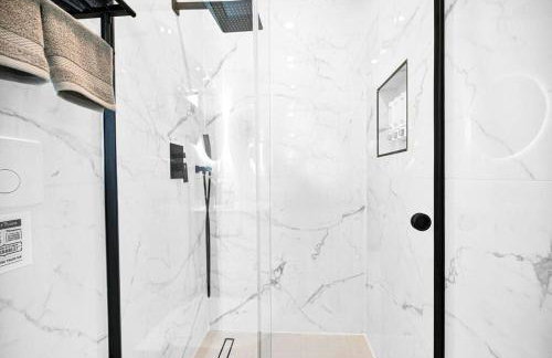 Modern Oasis Near Design District, Wynwood - Foto 13