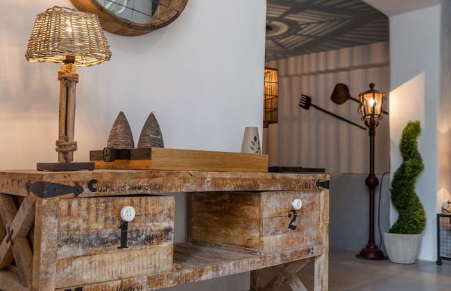 Rock Villas - Emporio | Pool, Jacuzzi, Castle View - Foto 34