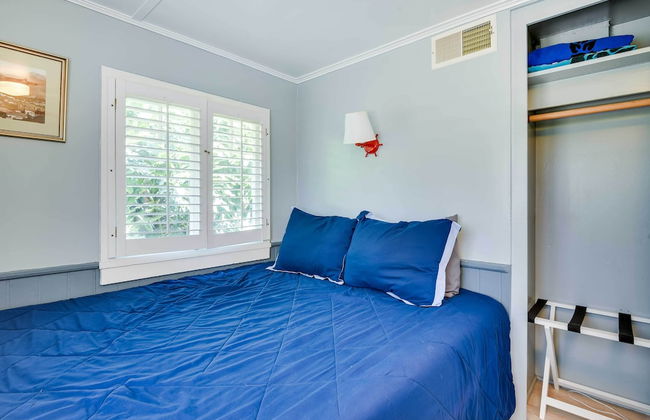 Charming Catalina Gem w/ Deck: Walk to the Beach - Foto 17