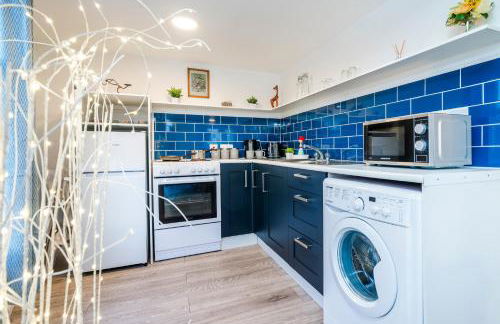 RIVER RETREAT- near Holloway U, Thorpe Park and Heathrow airport - Foto 18