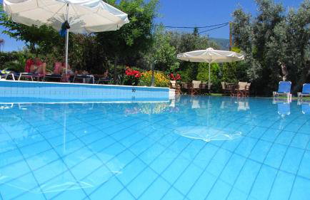 Palirria Hotel & Studios - Photo 36