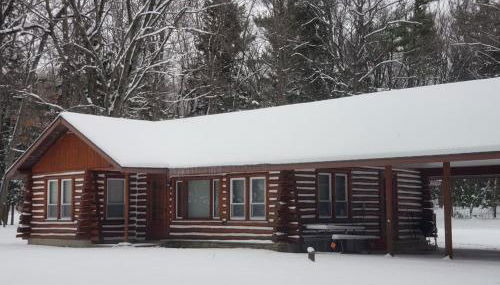Lake Access! Twin Birch Resort - Kodiak Cabin - Foto 3