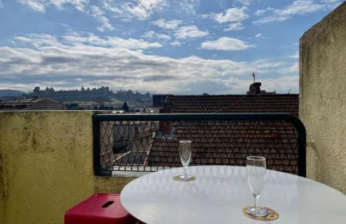 Duplex 70m2 - Vue Cité Mediévale - Parking gratuit - Foto 10