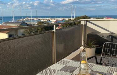 Blue Zen beachfront apartment - Foto 7