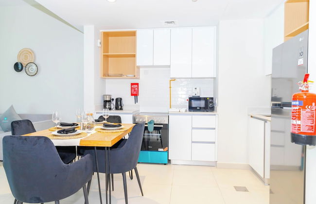 Bloomfields Modern 1BR in Reflection - Photo 4