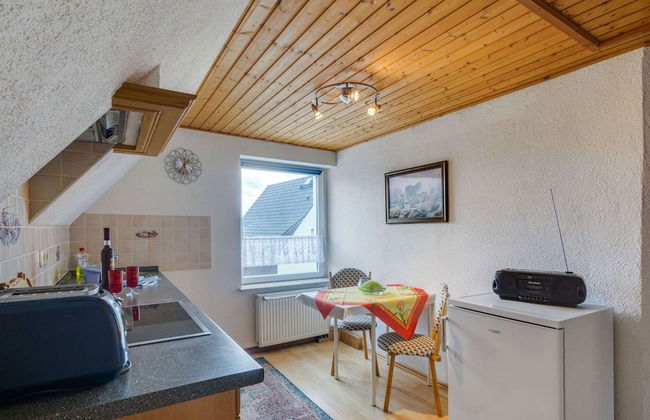 Cozy Apartment in Lichtenhain With Garden - Photo 10