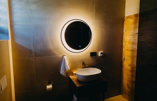 Novak Home - Luxury villa with indoor pool & sauna - Photo 37