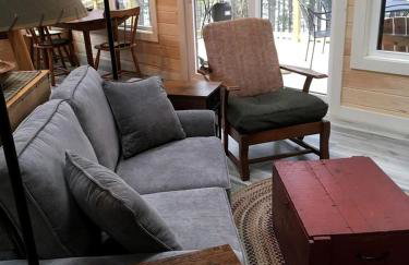 Secluded, Dog-Friendly Lakefront Cabin on Pristine Lake, Maine, for Wonderfully Romantic Getaways to Nature - Foto 14