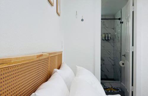 Private, cozy, beach guest-suite C - Photo 14