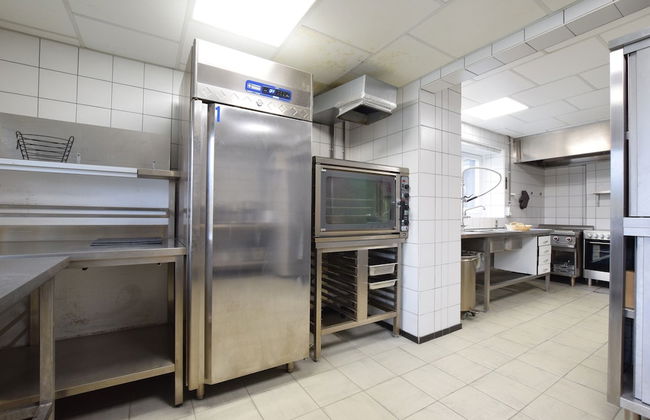 Spacious Holiday Home in Vielsalm near Baraque de Fraiture - Photo 11