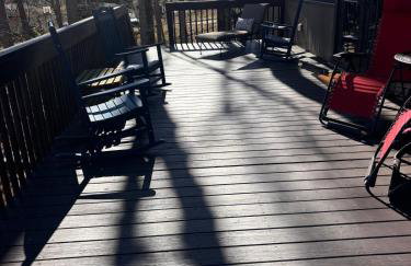 Lakeside Rustic Retreat - Foto 25