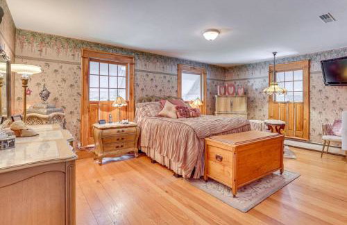 Dalton Retreat w Deck, Fire Pit and 6 Smart TVs - Foto 17