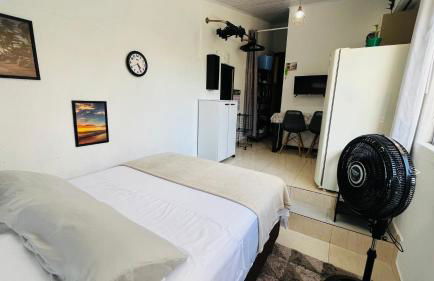 Kitnet com ar-condicionado e entrada privativa SC - Foto 16