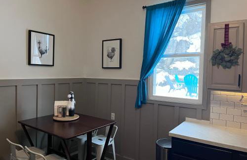 Relaxing Townhouse Downtown Dubuque - Foto 28