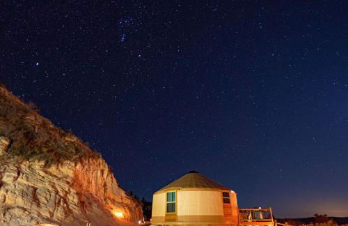 Yurt Overlook #7 with AC and Private Bath 2 Kings - Foto 5
