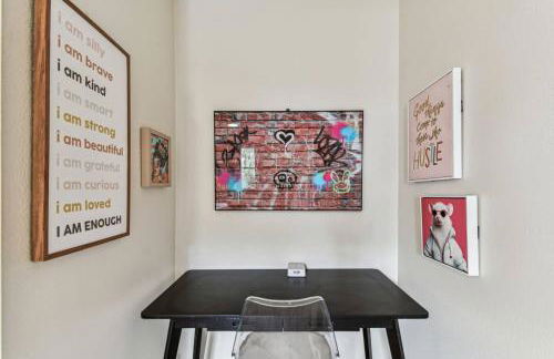 Relaxing Modern Home Sleeps 6 Pool BBQ Firepit - Foto 58