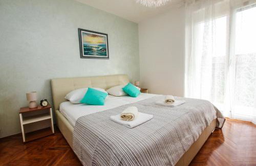 Family Beach Apartments - Photo 31