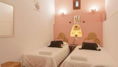 Casa rural con jacuzzi y chimenea en paraje único - La Casa del Pino - Foto 4