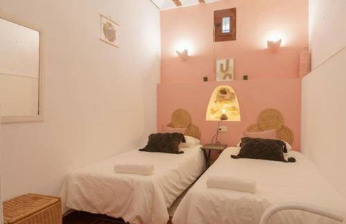 Casa rural con jacuzzi y chimenea en paraje único - La Casa del Pino - Foto 4