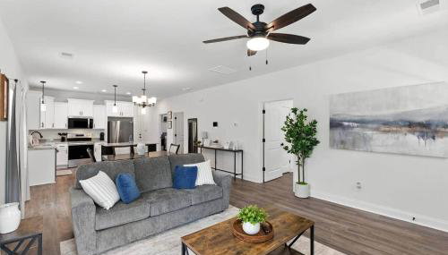 Heart of Cedartown and 1 minute to the Silver Comet Trail - Foto 2