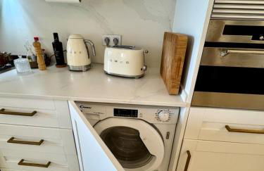 Elegant Beachfront Escape Private & Peaceful - Foto 21