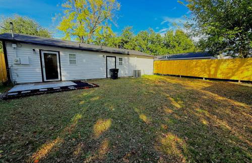 The Valors cottage a cozy, warm, welcoming Escape - Photo 2
