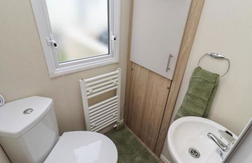 Homeslea 33 Millennium Gardens - Photo 13