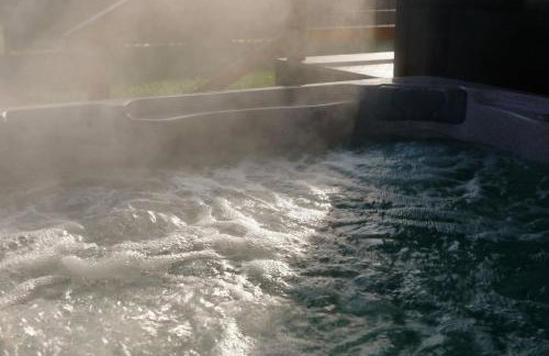 Skyriver Escape Riverfront With Hot Tub - Foto 11