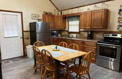 Optimum #9 with Hot Tub and Jacuzzi on Patoka Lake in Southern Indiana - Foto 6