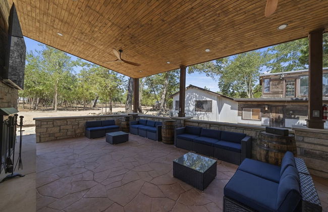 Luxury Retreat for 28 Terracotta Bliss Getaway - Photo 51