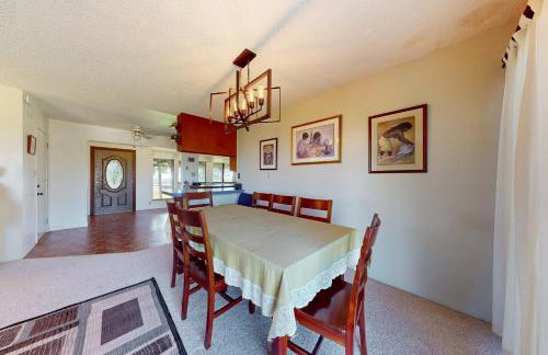 Hilltop Sierra-View Home Ranchito Retreat with Pool - Foto 5