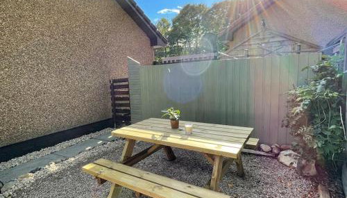 The Wee Hoose near Loch Ness, private garden, private parking - Foto 3