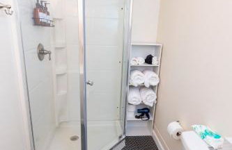 Charming 3BR House Close to Birmingham Airport - Foto 15