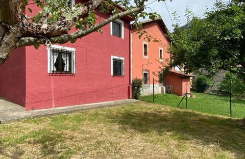 Cabrales236 Casa con jardín en Carreña de Cabrales - Foto 8